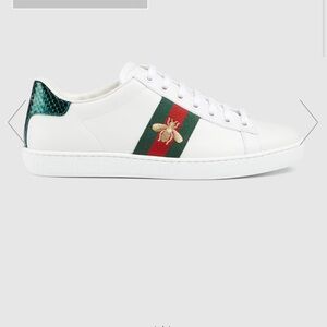 Woman gucci sneakers size 38